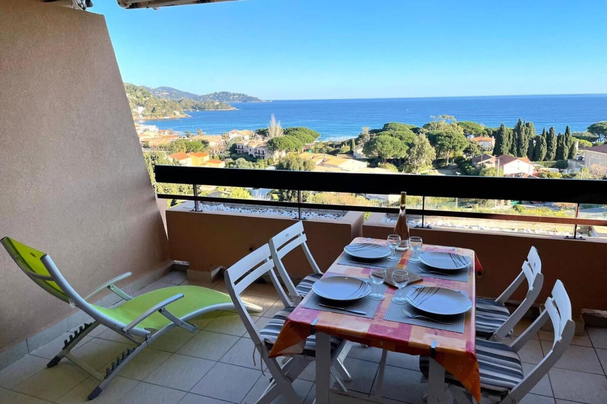 Apartmán T2 In Saint-Clair - Exceptional View! Rated 3 Le Lavandou Exteriér fotografie